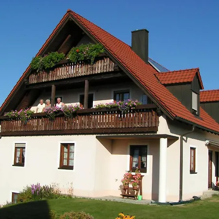 Apartament Gaestehaus Gertraud *